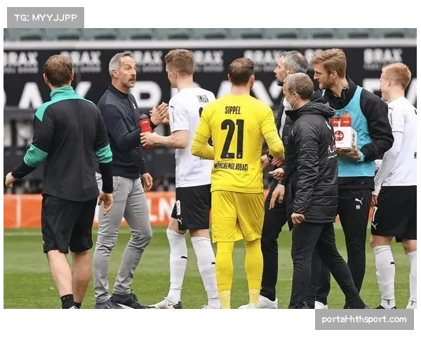 实时：法兰克福vs门兴，日本球员长谷部梦开场十分钟远射中柱